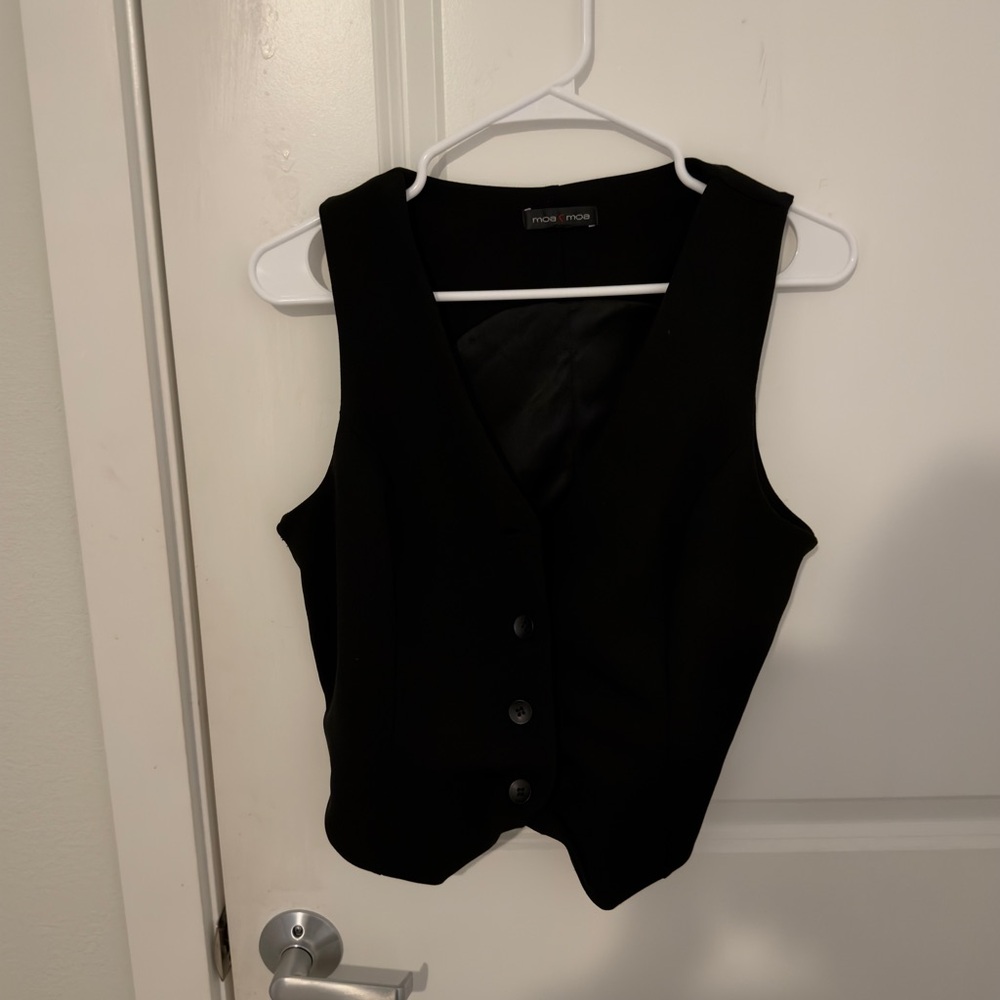 Moa Moa Sleek Black Top
